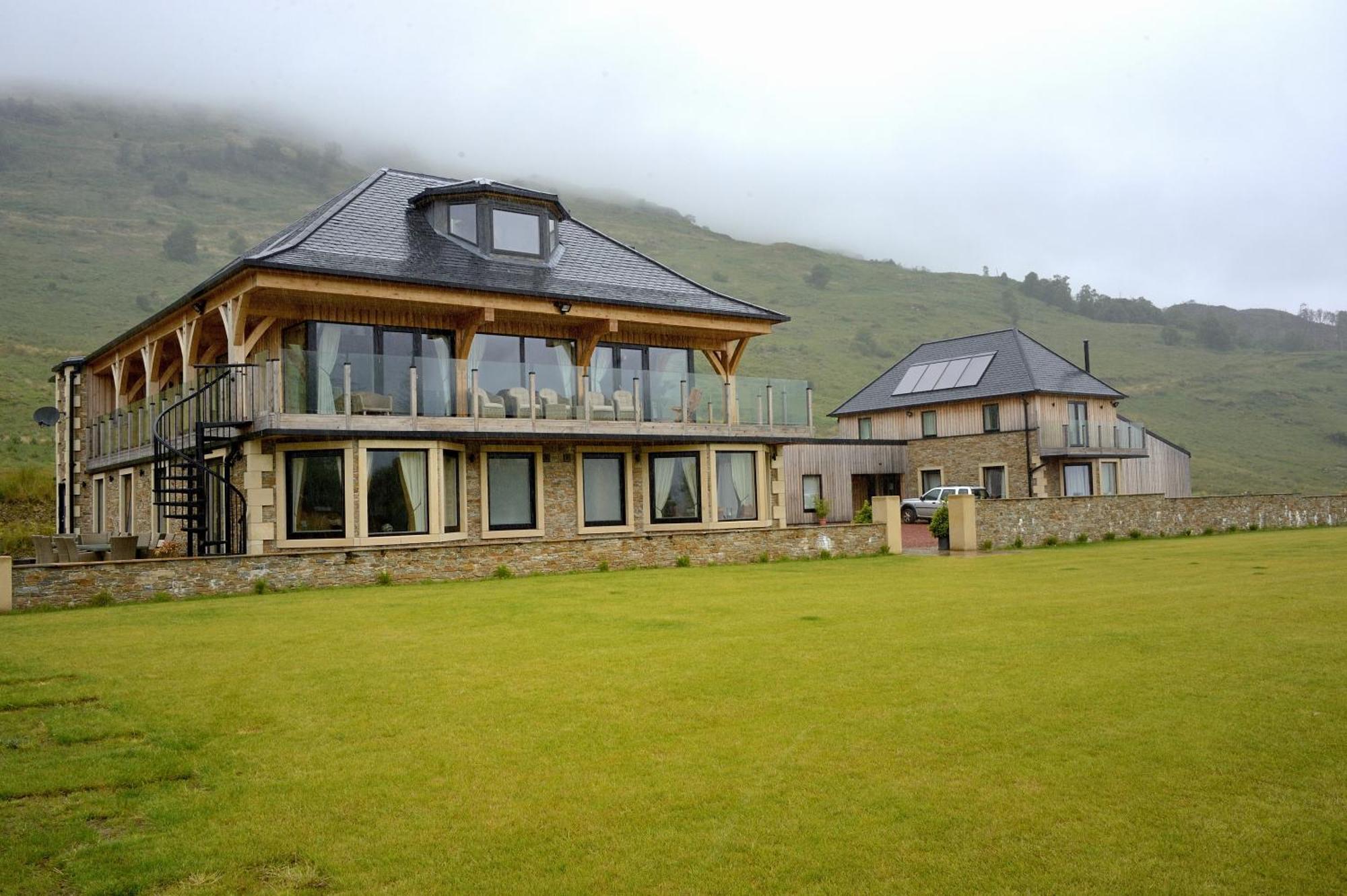 The Lodge At Carrick Castle Estate Cairndow Extérieur photo